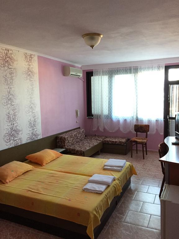 Yanis Guest House Sveti Vlas Cameră foto